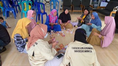 Dosen UI Ubah Sampah Jadi Berkah di Kaki Gunung Rinjani