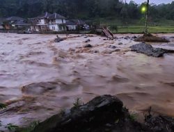 Banjir Bandang Menerjang 4 Desa di Tasikmalaya