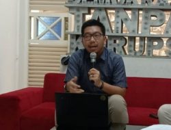 ICW Soal Kasus Lukas Enembe Diselesaikan Hukum Adat: Dia Gubernur Bukan Kepala Suku