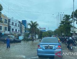 Warga Sumsel Diingatkan Waspada Hujan Lebat Disertai Petir