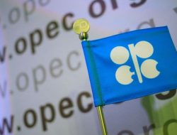 OPEC+ Perketat Pasokan, Harga Minyak Kembali Menguat