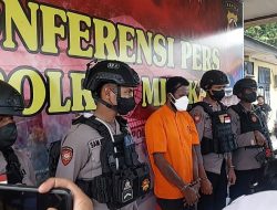 Pelaku Pembunuhan di Papua Dibekuk Polisi Saat Sembunyi di Plafon