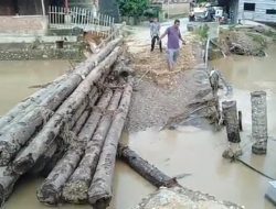 3 Jembatan Penghubung Antardesa di Aceh Timur Putus Diterjang Banjir