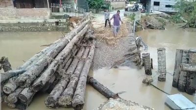 3 Jembatan Penghubung Antardesa di Aceh Timur Putus Diterjang Banjir