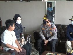 Kapolda Jatim Datangi Keluarga Polisi Korban Tragedi Kanjuruhan