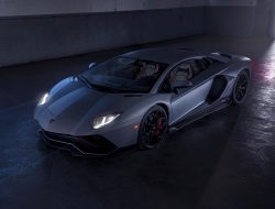 Bye-Bye Lamborghini Aventador, Mesin V12 Murni Berakhir