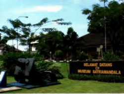 Peringati HUT TNI dengan Wisata Edukasi ke Museum Satriamandala, Yuk!