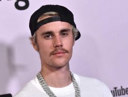 Konser Justin Bieber di Jakarta Resmi Ditunda Sampai Tahun Depan