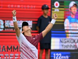 Foto Terpopuler: Nishioka Juara Korea Open hingga Puluhan Kendaraan jadi Ko