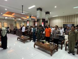 Kapolres Hadiri Rapat Paripurna Pengambilan Persetujuan Bersama Kepala Daerah Dan DPRD Kabupaten Kepulauan Anambas