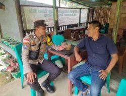 Kapolsek Serasan Iptu Malik Mardiansyah, SE bersama Bhabinkamtibmas Bangun sinergitas hadir ditengah masyarakat