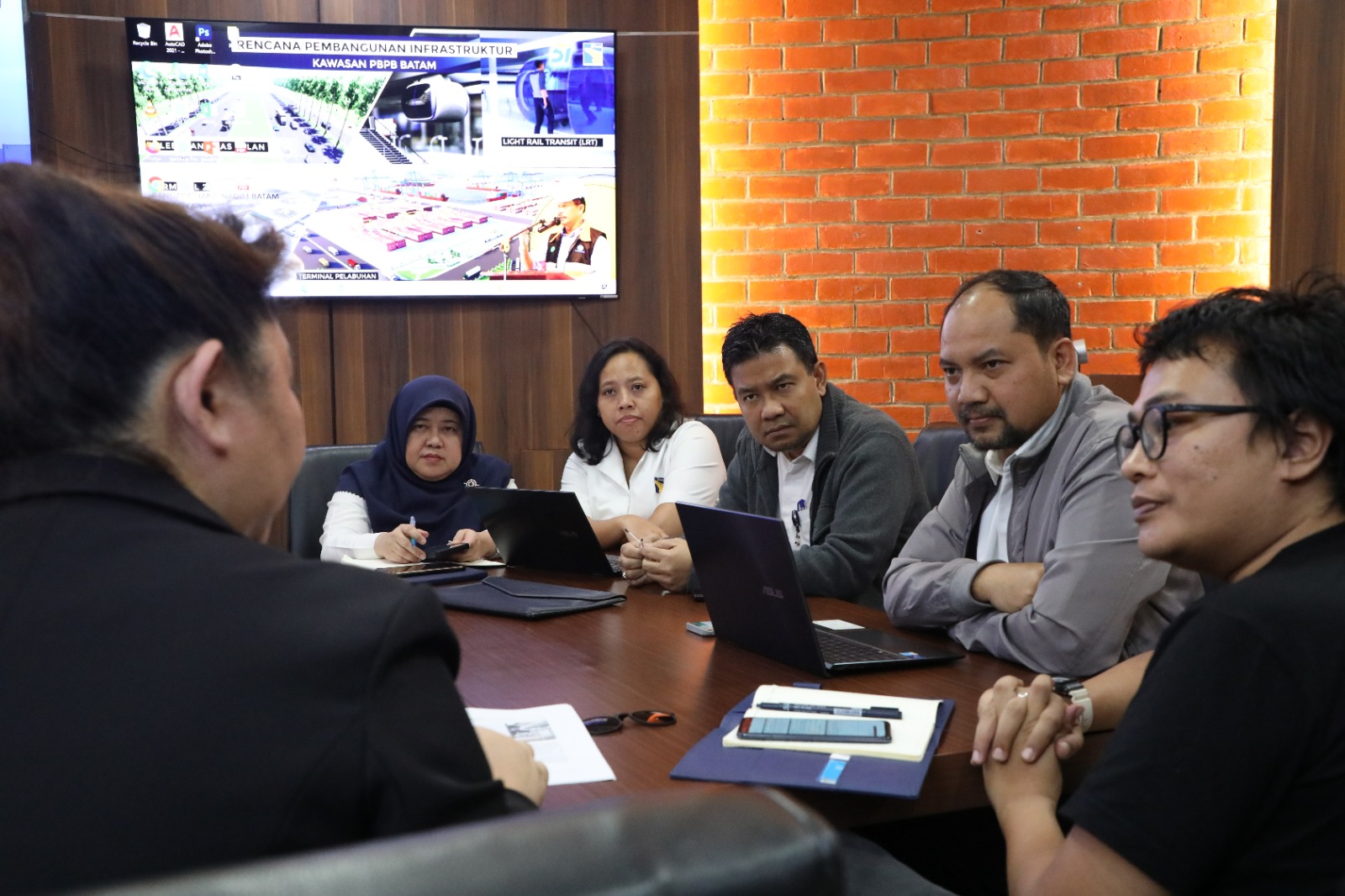 Kunjungan calon investor bidang KEK Kesehatan pada hari Selasa (4/4/2023) bertempat di Marketing Center BP Batam. (hms)