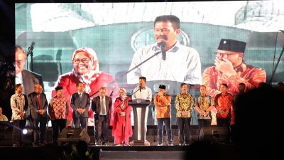 Kepala BP Batam Muhammad Rudi hadiri perayaan Paskah Oikumene Umat Kristiani se-Kota Batam di Stadion Tumenggung Abdul Jamal, Sabtu (13/5/2023) malam. (hms)