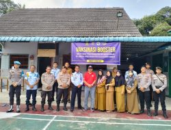 Polres Lingga Menyelenggarakan Pengamanan Vaksinasi Booster bagi Warga Binaan Lapas Dabo Singkep