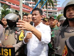 Kepala BP Batam Temui Massa Aksi Protes Relokasi Rempang Eco-City