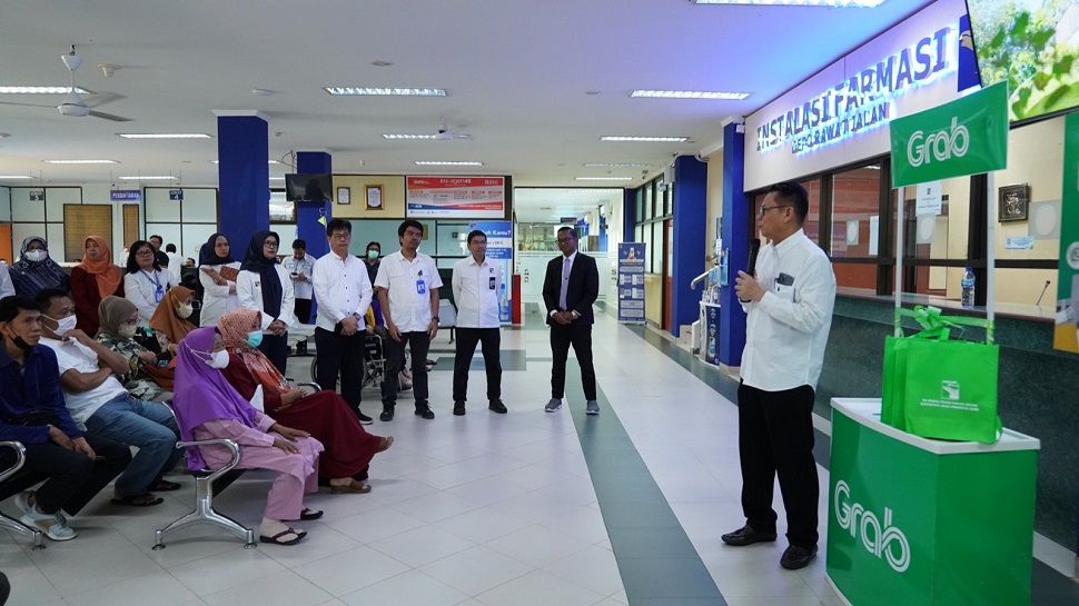 RSBP Batam meluncurkan program baru "Yuk Kirim Obat Pake GrabExpress" (foto : hms)