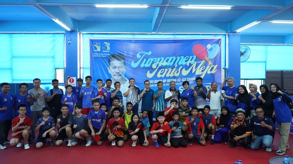 123 peserta mengikuti Turnamen Tenis Meja Terbuka yang diselenggarakan oleh BP Batam (foto : hms)
