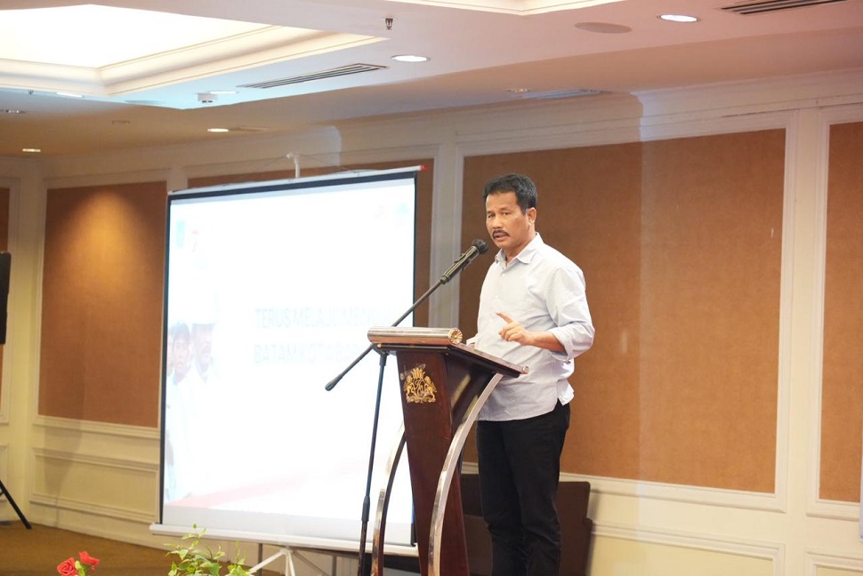 Kepala BP Batam Muhammad Rudi mengapresiasi pertumbuhan positif KEK BAT (foto : hms)