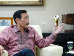 Luhut Sebut Utang RI Masih Aman, Bisa Bangun IKN-Program Makan Gratis