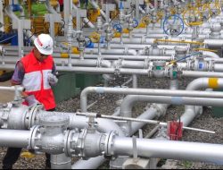 Pipa Terminal BBM Pertamina Bocor, Ribuan Warga Tuban Dievakuasi