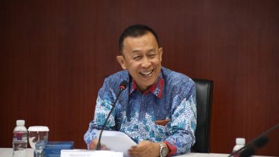 Anggota Bidang Administrasi dan Keuangan BP Batam, Alexander Zulkarnain (Foto : hms)