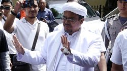 Sidang Perdana Gugatan Rizieq ke Jokowi Digelar Hari Ini di PN Jakpus