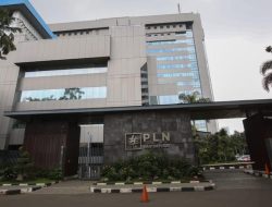 Erick Thohir Angkat Anak Buah Bahlil Jadi Komisaris PLN
