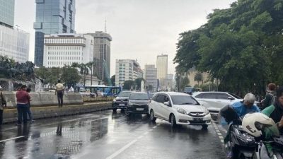 Jelang Aksi Indonesia Gelap, Polisi Tutup Jalan Arah Istana Negara