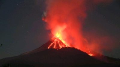 Lewotobi Meletus Tengah Malam, Dentuman Terdengar hingga Larantuka
