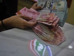 Rupiah Bangkit ke Rp16.761 Sore Ini