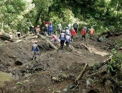 Jalur Pacet Mojokerto Longsor, Wisata Tahura Raden Soerjo Ditutup