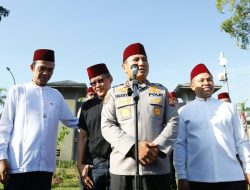 Bertemu Rocky Gerung di Riau, UAS: Saya Dinobatkan Jadi Ustaz Akal Sehat