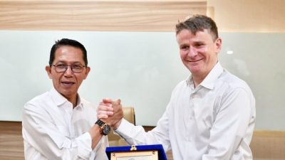 kunjungan resmi Duta Besar Australia ke BP Batam (foto : hms)