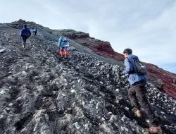 Jalur Puncak Rinjani Ditutup Sementara untuk Evakuasi Pendaki Brasil