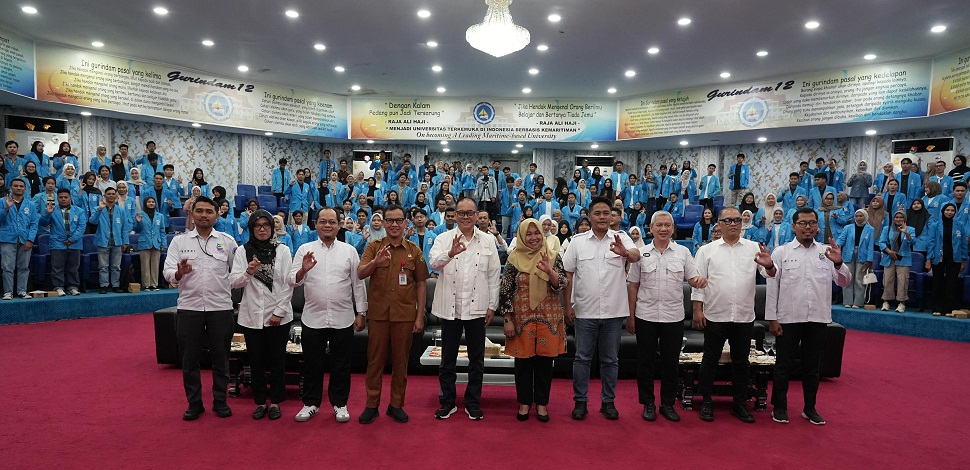 Kegiatan pembekalan Kuliah Kerja Nyata mahasiswa UMRAH (foto : hms)