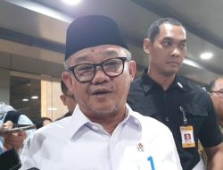 Mendikdasmen soal Waka DPRD Banten Titip Siswa SPMB: Kita Investigasi
