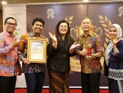 Penghargaan RSBP Batam sebagai The Best Performance Hospital with Good Corporate Governance