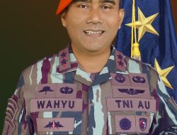 Jenazah Eks Danpaspampres Marsda Wahyu Hidayat Dimakamkan di TMB Jatisari