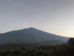 Mayat Pria Ditemukan di Puncak Gunung Ciremai, Diduga Sudah Meninggal 10 Hari