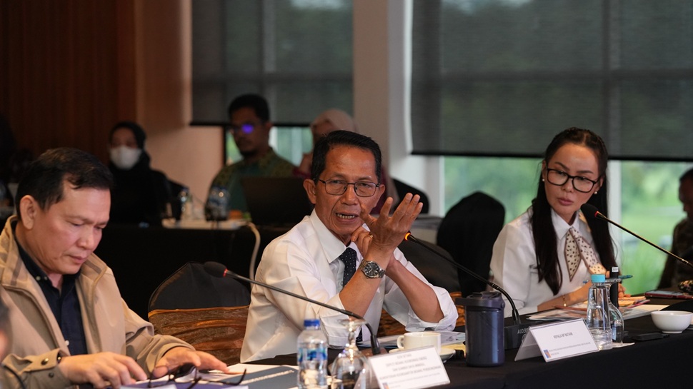 BP Batam bersama Anggota Dewan Pengawas Rapat koordinasi (foto : hms)