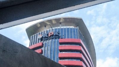 Periksa 2 Saksi, KPK Telusuri Aset Milik Tersangka Kasus CSR BI-OJK