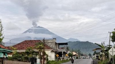 Ratusan Pendaki yang Tertahan di Ranu Kumbolo Semeru Mulai Dievakuasi Hari Ini