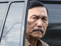 Luhut Minta UGM Teliti Bawang Putih: Jangan Ijazah Aja yang Diributin