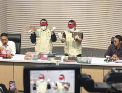 KPK: Duit Pemerasan Rp 2,6 M Bupati Pati Sudewo Disimpan dalam Karung