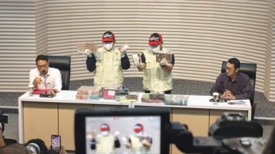 KPK: Duit Pemerasan Rp 2,6 M Bupati Pati Sudewo Disimpan dalam Karung