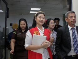 Pleidoi Laras: Bantah Dakwaan Menghasut, Pertanyakan Arti Suara Rakyat