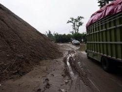 Warga Donggala Terisolir akibat Longsor, BPBD Kirim Alat Berat