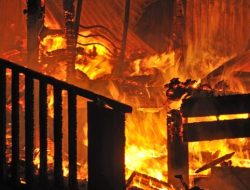 Kebakaran Ruko Tekstil di Pondok Aren Padam, Api dari Rumah Dekorasi