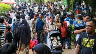 Ragunan hingga Puncak Tetap Jadi Idaman Libur Lebaran