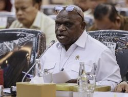 Menteri HAM Pigai Tolak JK Dipolisikan: Tidak Ada Manfaatnya